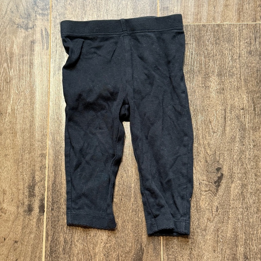 Carter's Black heart Bottoms